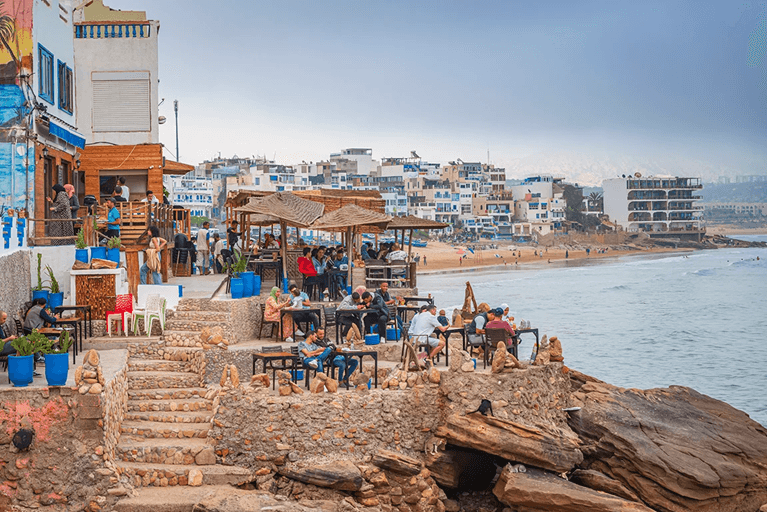 تقرير يضع تغازوت ضمن قائمة الوجهات العالمية الأكثر لفتا لاهتمام المسافرين اختارت…